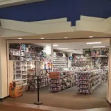 Toy Vault Inc, tienda de TCG en Warwick