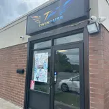 TwinFuse Collectibles, tienda de TCG en Albany