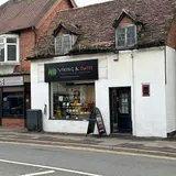 Viking and Swiss, tienda de TCG en Kenilworth