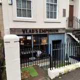 Vlad’s Emporium, tienda de TCG en Glasgow
