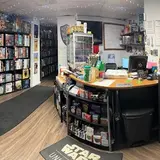 Voss Media Board Game Cafe, tienda de TCG en Galesburg