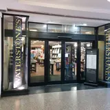 Waterstones Croydon, tienda de TCG en Croydon