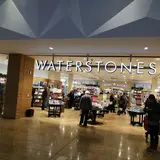 Waterstones Meadowhall, tienda de TCG en Sheffield