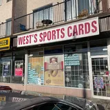 Wests Sports Cards, tienda de TCG en Edmonton