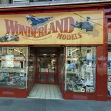 Wonderland Models, tienda de TCG en Edinburgh