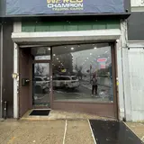 World Champion Trading Cards, tienda de TCG en Flushing