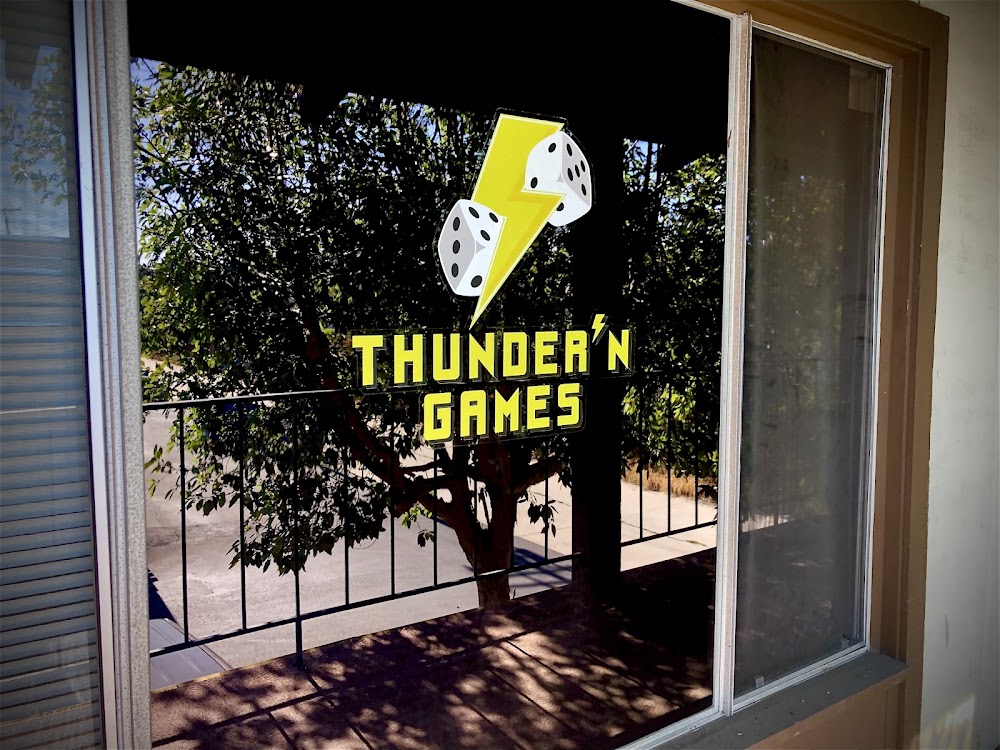 Thunder’n Games, tienda de TCG en Santa Ana