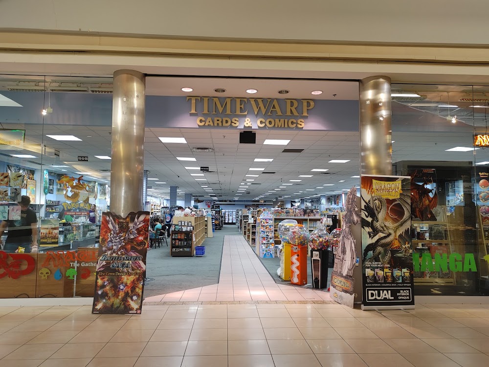 Timewarp Cards and Comics, tienda de TCG en Cincinnati