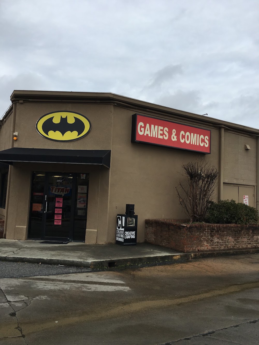 Titan Games & Comics, tienda de TCG en Smyrna