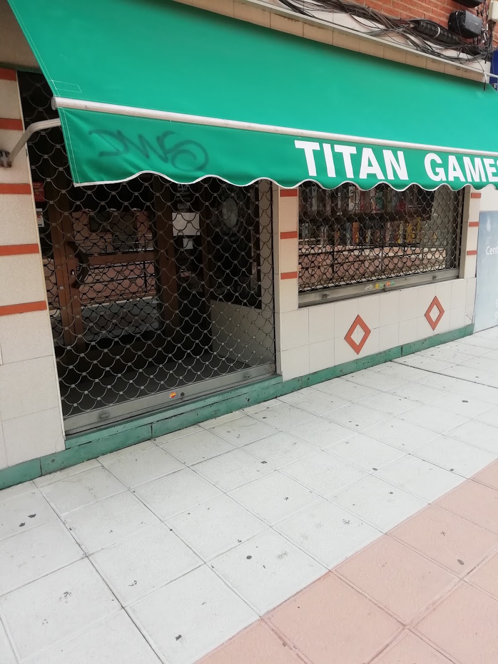 TITAN GAMES, tienda de TCG en Getafe