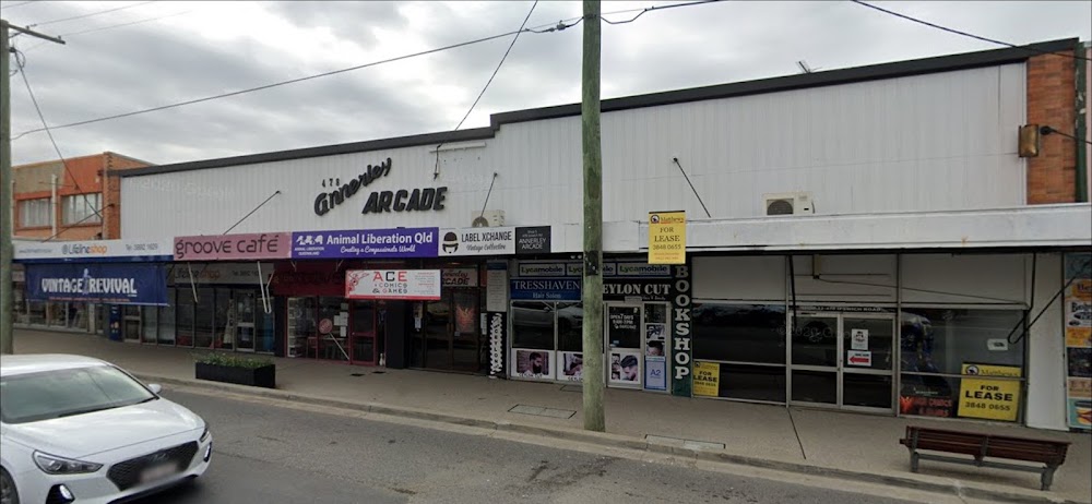 Toowong Comics and Games - T/A Comics Plus, tienda de TCG en Annerley