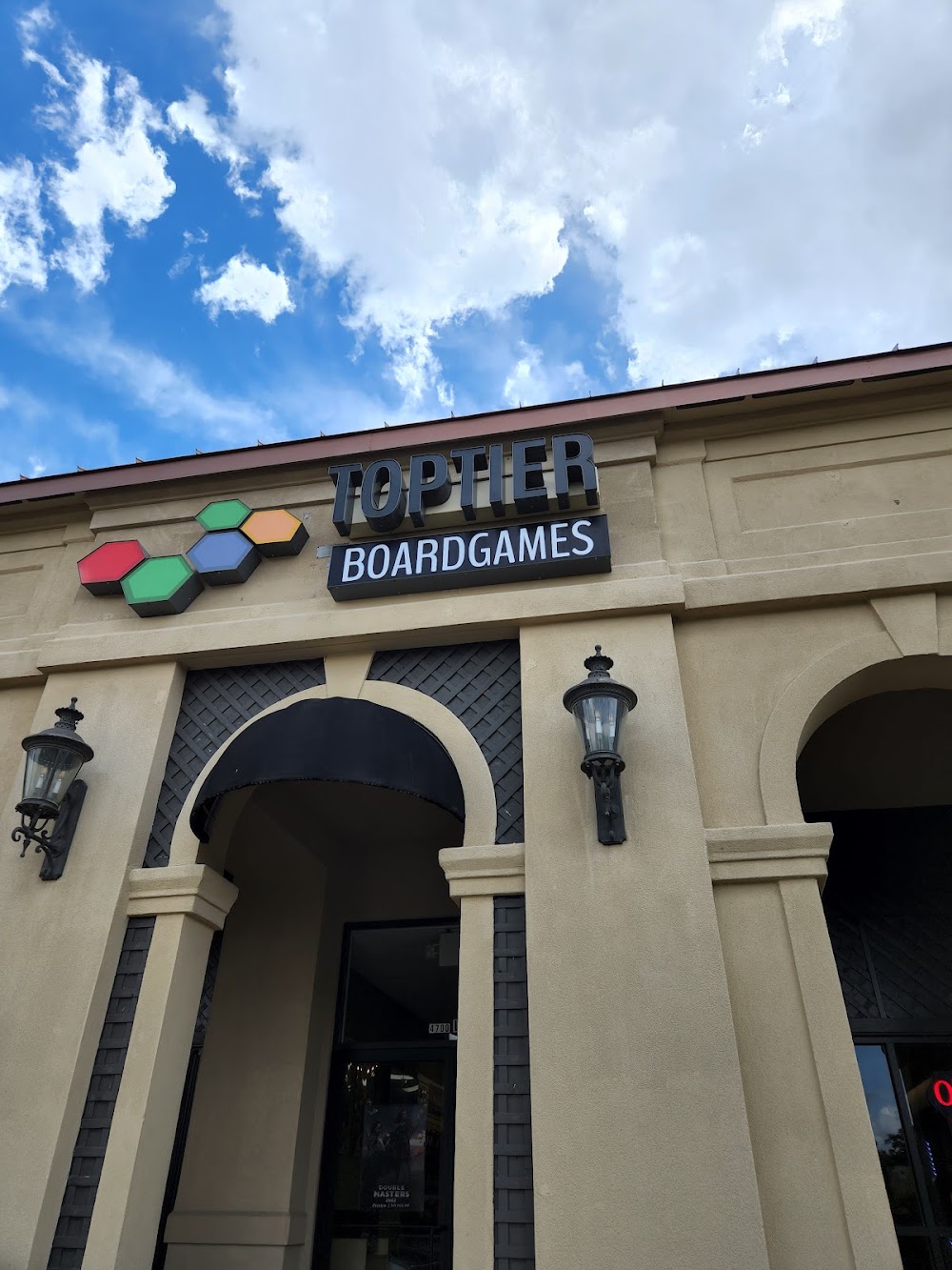 Top Tier Board Games, tienda de TCG en Hattiesburg