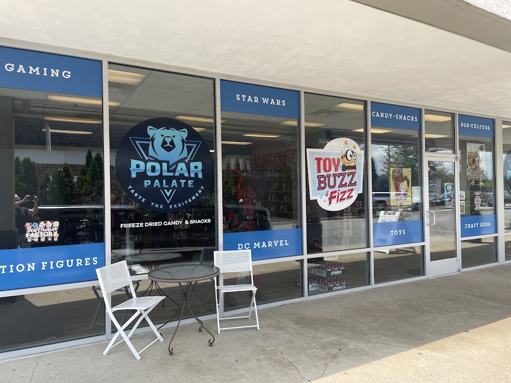 Toy Buzz & Fizz, tienda de TCG en Plainfield