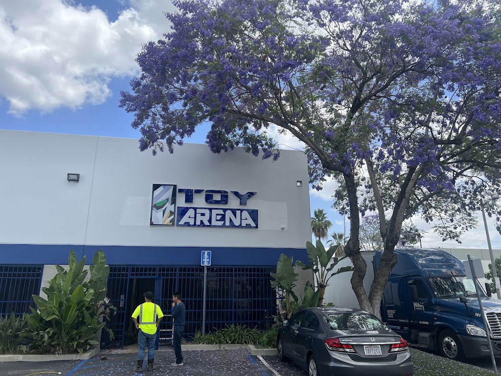 ToyArena, tienda de TCG en Los Angeles