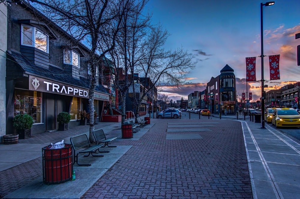 Trapped, tienda de TCG en Calgary