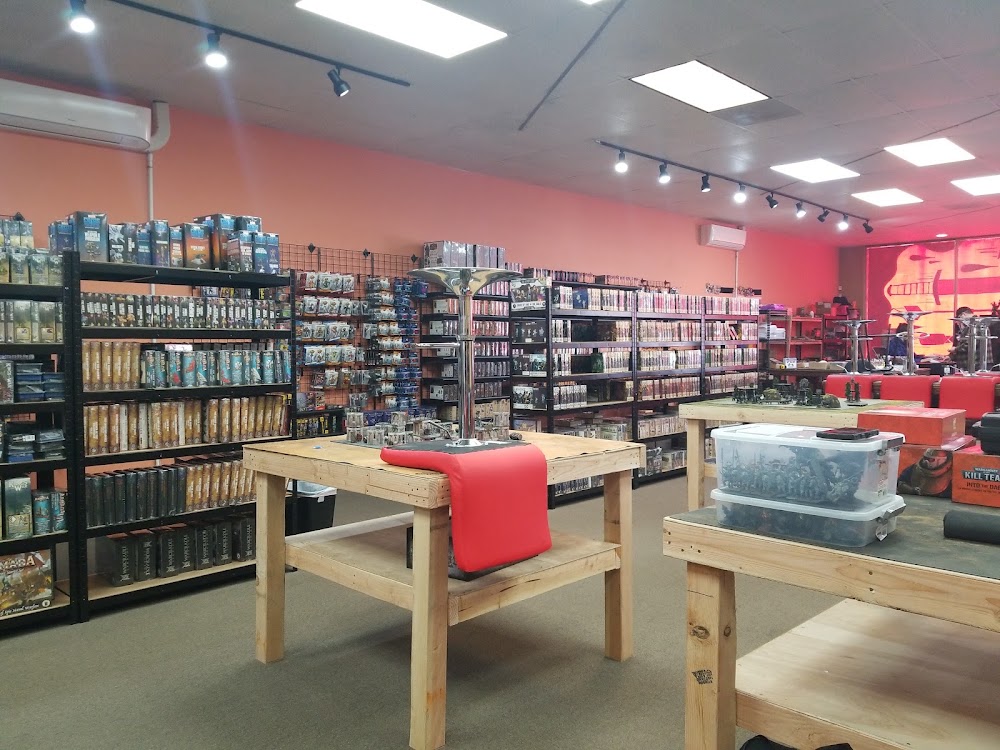 Treasure Trove Games, tienda de TCG en Keizer