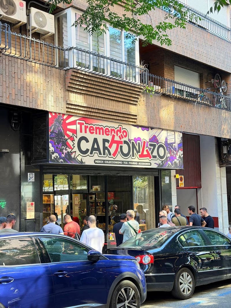 Tremendo Cartonazo, a TCG store in Granada