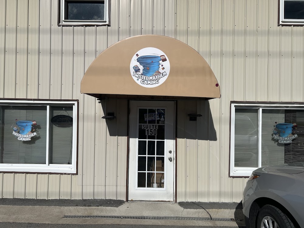 Twisted Mayhem Gaming, tienda de TCG en Baldwinsville