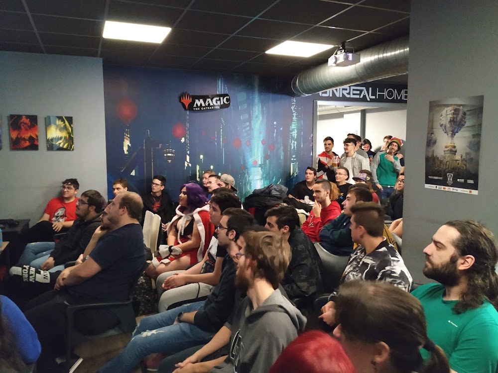 Unreal, tienda de TCG en Valladolid