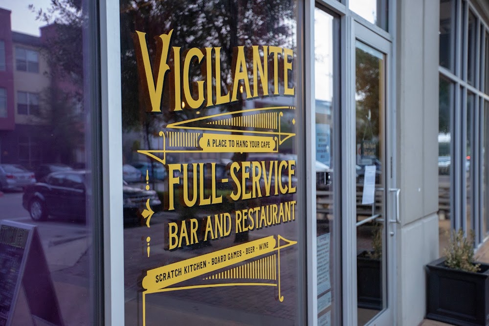 Vigilante Gastropub & Games, tienda de TCG en Austin