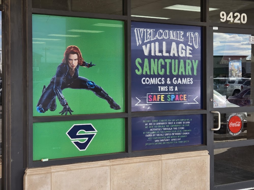 Village Sanctuary Comics and Games, tienda de TCG en Oklahoma City