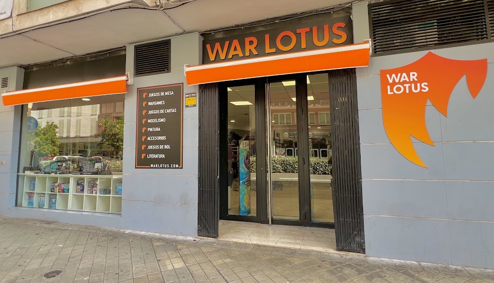 War Lotus, tienda de TCG en Granada