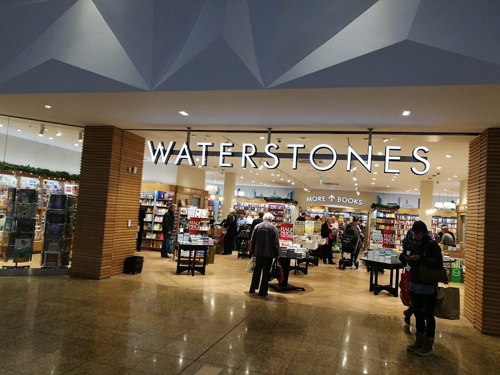 Waterstones Meadowhall, tienda de TCG en Sheffield