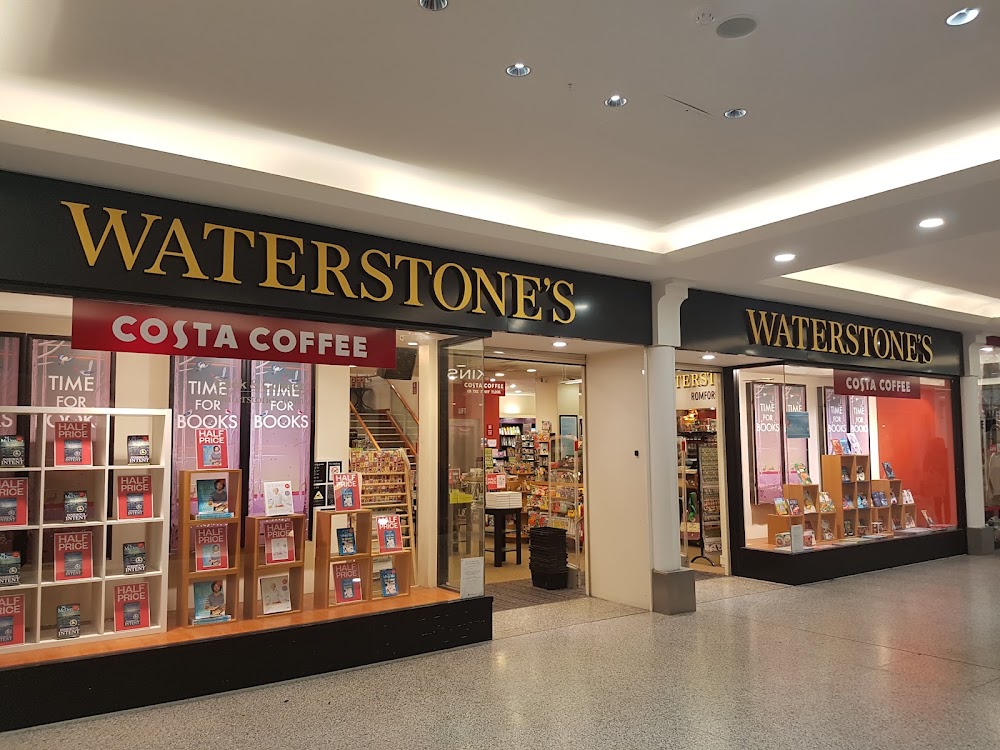 Waterstones Romford, tienda de TCG en Romford