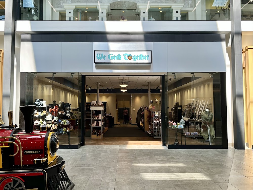 We Geek Together, tienda de TCG en Sandy