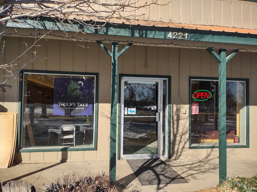 Wolf's Tale Games, tienda de TCG en Loveland