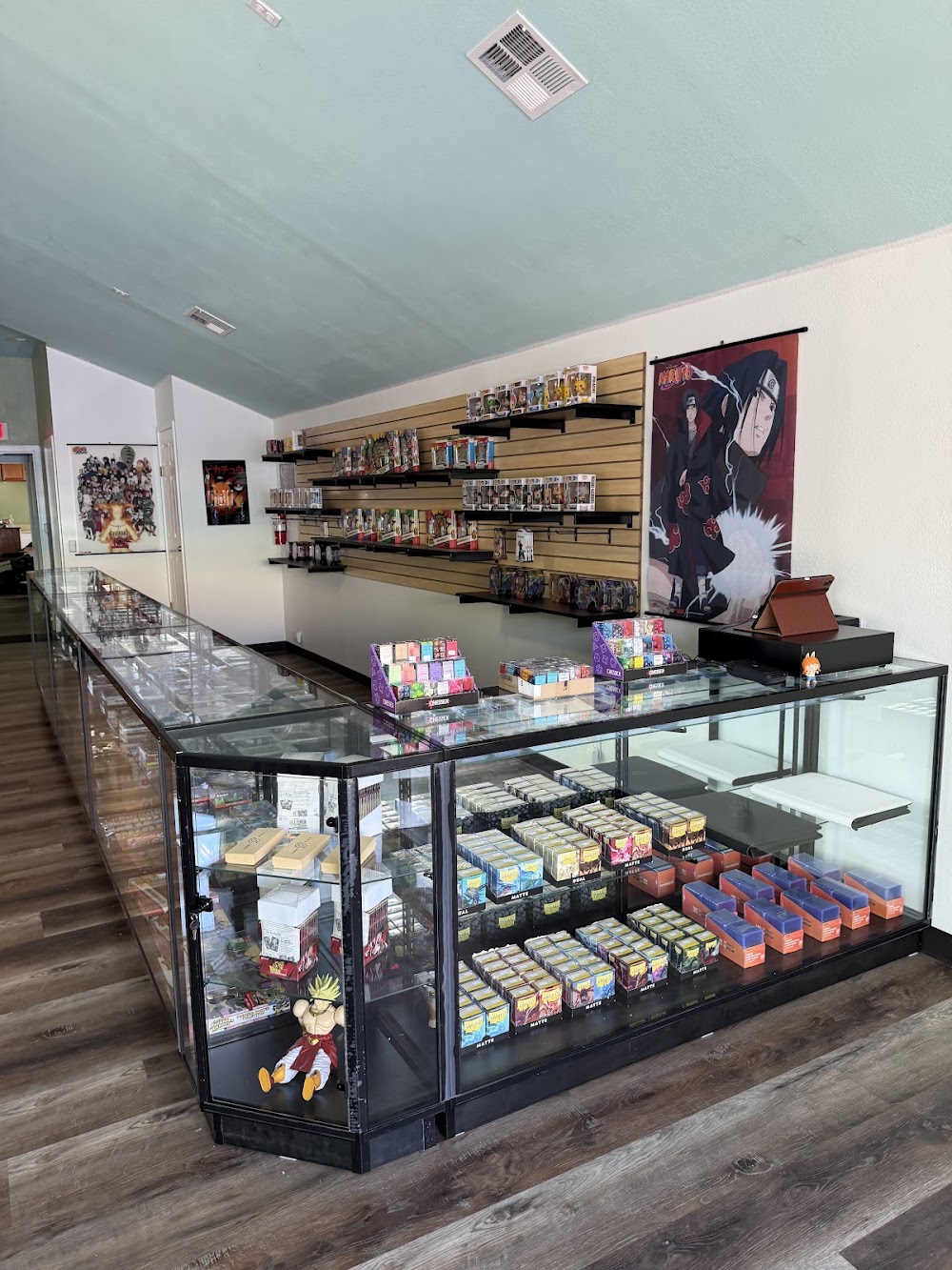 Wonderland Games, tienda de TCG en Grants Pass