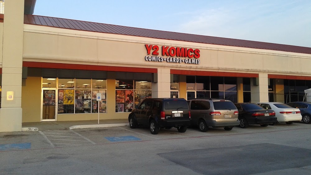 Y2Komics, tienda de TCG en Fort Worth